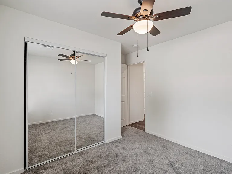 4037 S 12th St #5 — Photo 13