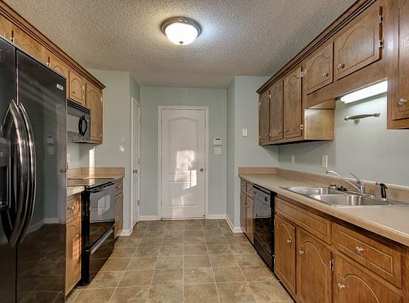4th image of 3794 McAllister Dr