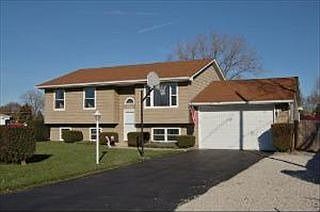 5th image of 1912 Woodlane Dr