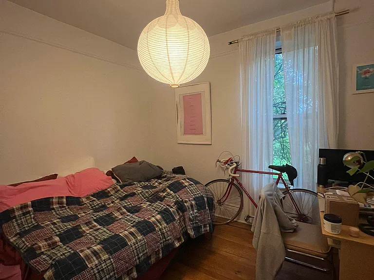 81 Olive St #7 — Photo 4