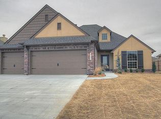 1701 W Canton Ct, Broken Arrow, OK 74012