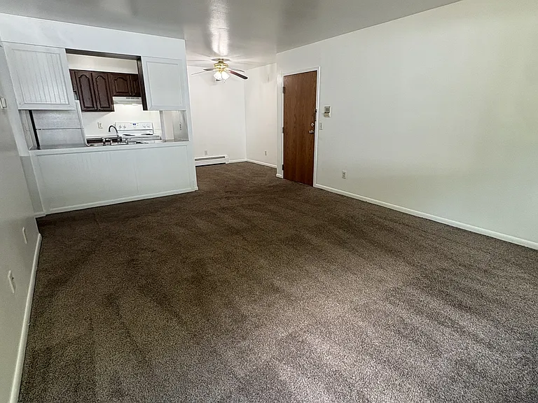 695 Capital Ave NE #16B — Photo 6