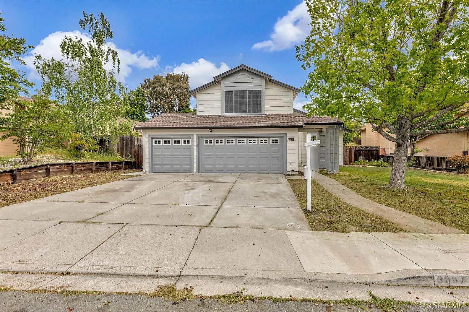 3007 Sunflower Dr photo 1