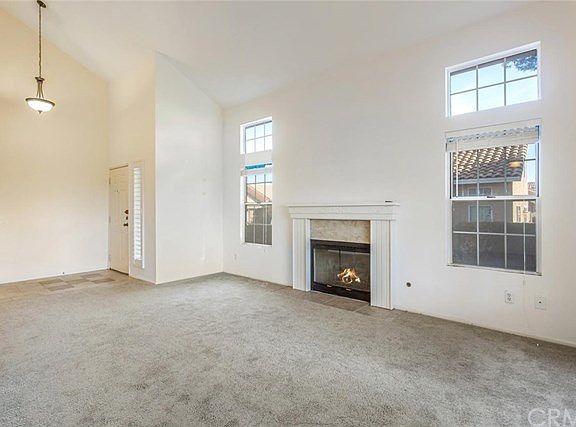 5th image of 545 La Costa Dr