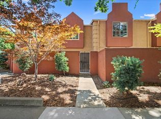 966 Q St, Sacramento, CA 95811