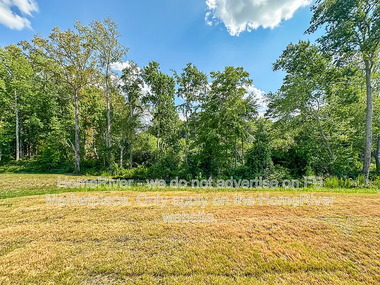 389 Chedworth Dr — Photo 18