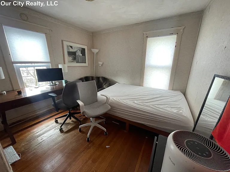 Whitman St — Photo 15