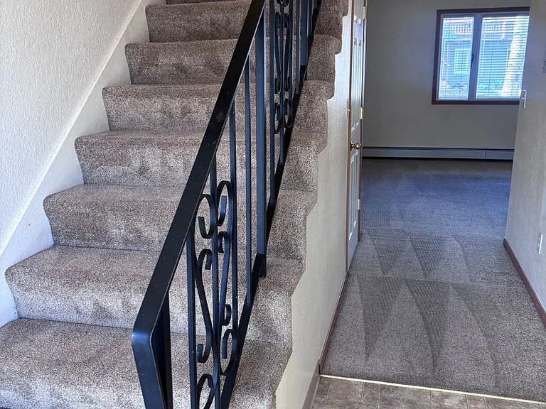 450 Dailey Ave — Photo 9