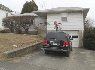 36 Chipman St, Waterbury, CT 06708