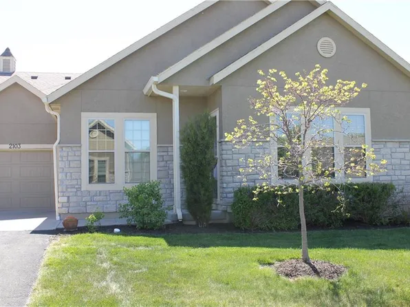 15645 S Church St Unit 2103, Olathe, KS 66062