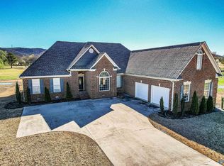 374 County Road 17, Scottsboro, AL 35768
