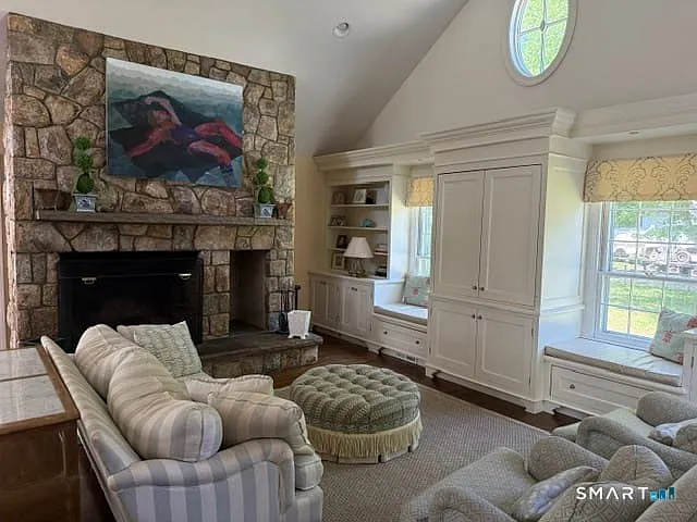 31 Harbor Rd — Photo 6