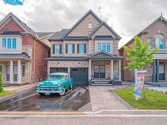 4th image of 18 Boone Cres