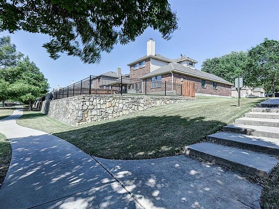 2nd image of 3101 Blue Sage Dr