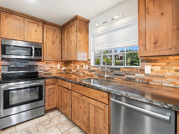 5th image of 73-1247 Kaiminani Dr