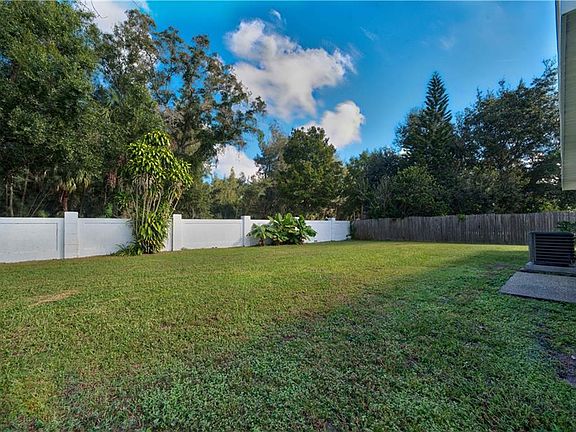 3rd image of 3121 Lockwood Lake Cir