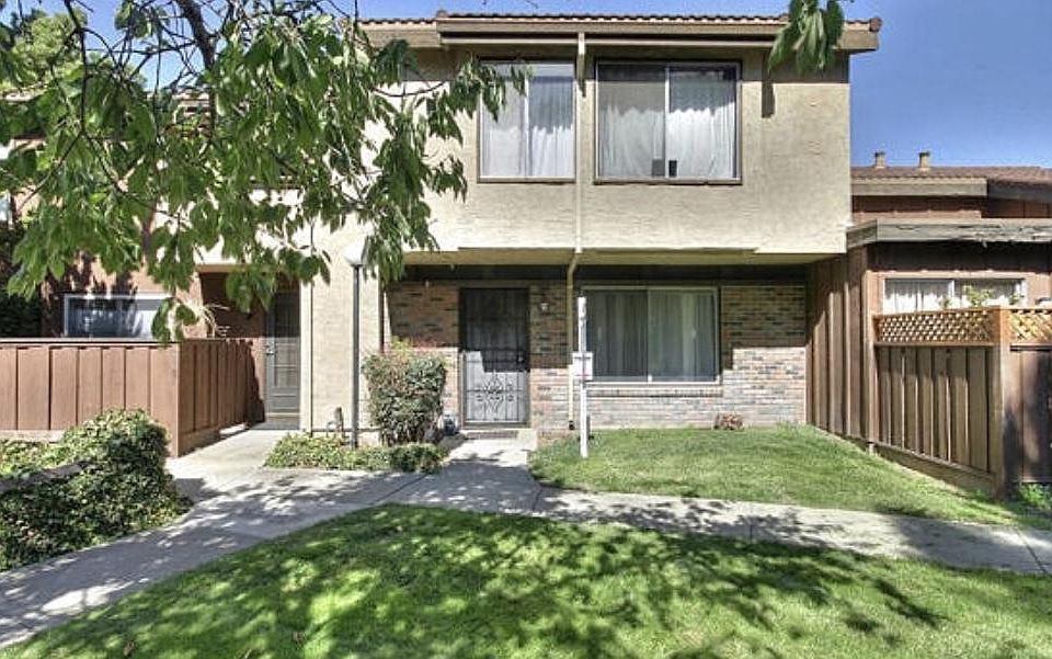 1st image of 2360 Ferndale Way