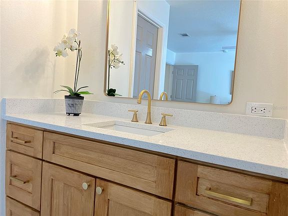 4th image of 4840 Reginald Rd