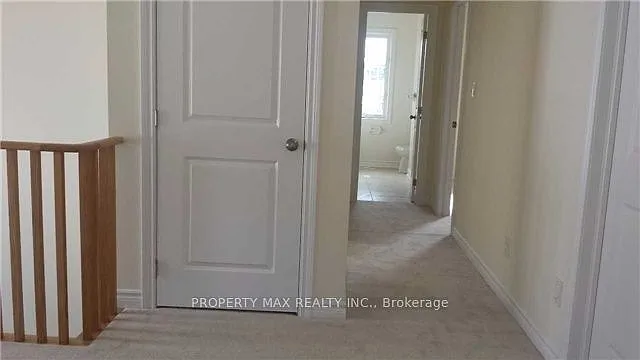 80 Diana Dr — Photo 5