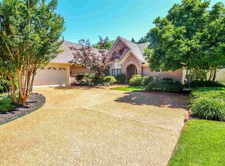 886 Joe Dr, Collierville, TN 38017