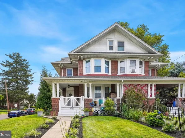 625 E Walnut St, North Wales, PA 19454