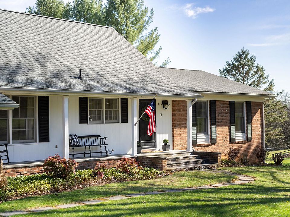813 Cattle Scales Rd, Waynesboro, VA 22980 Zillow