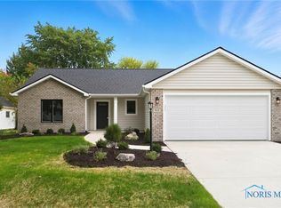 917 S Walnut St, Bryan, OH 43506