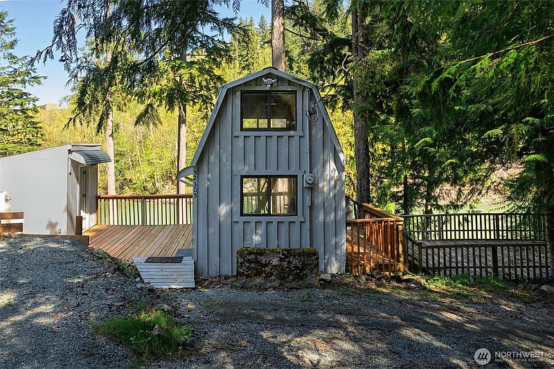 2nd image of 52305 Stahmer Place