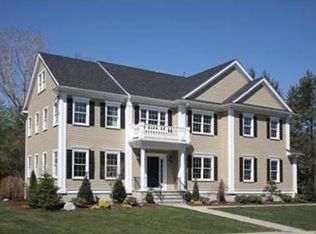 105 Redwood Rd, Newton, MA 02459