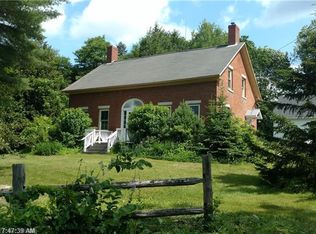 154 Knowlton Corner Rd, Farmington, ME 04938