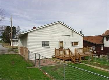 2nd image of 128 McKinley St