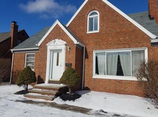 3905 Colony Rd, South Euclid, OH 44118