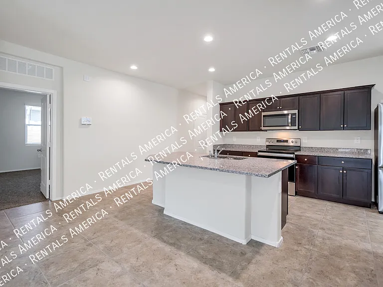 4655 W Basil Ave — Photo 4