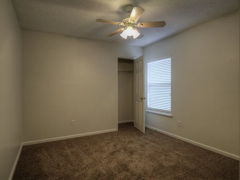 1336 Marsh Grass Ct — Photo 22