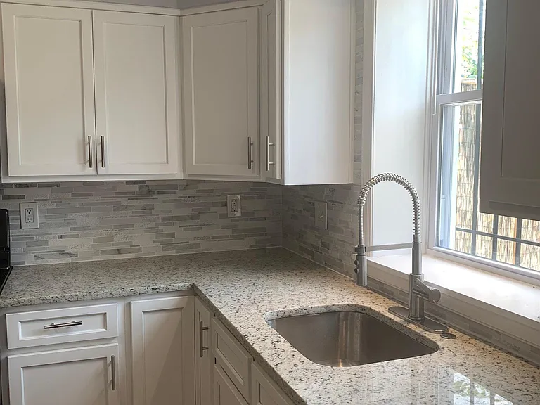 1641 N Patterson Park Ave — Photo 11