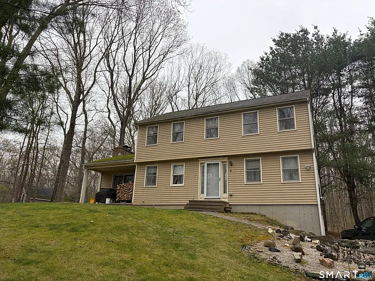8 Brook Ln #2 — Photo 1