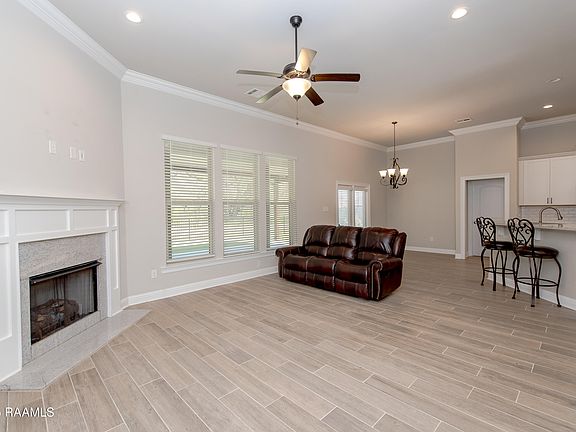 5th image of 306 Atmos Energy Dr