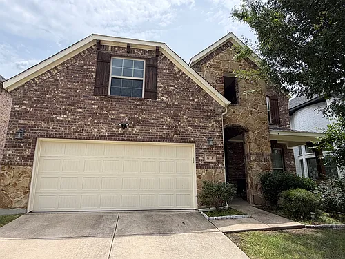 613 Cypress Hill Dr Photo 1