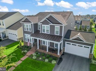 1011 Akan St SE, Leesburg, VA 20175