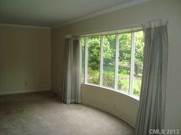 2nd image of 6826 Folger Dr
