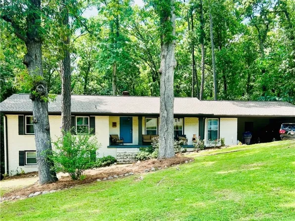 2100 Fountain Way, Northport, AL 35473