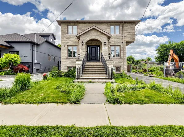 171 Beta St, Toronto, ON M8W 4H5