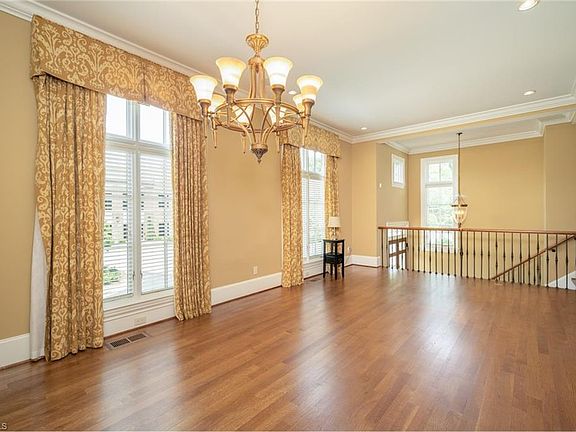 5th image of 1 Old Saybrook Dr