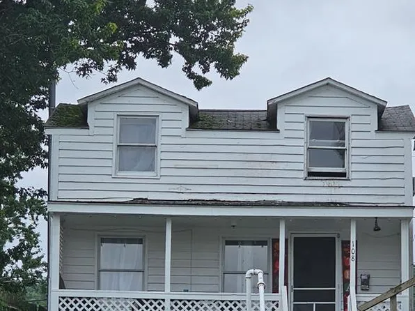 108 W 1st St, Corning, NY 14830