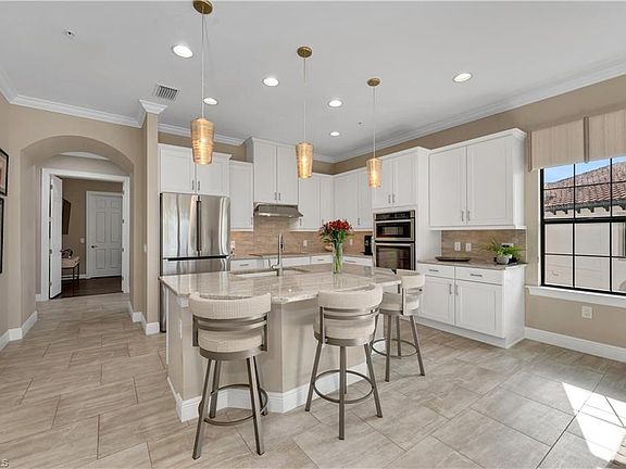 5th image of 4540 Colony Villas DR #1903