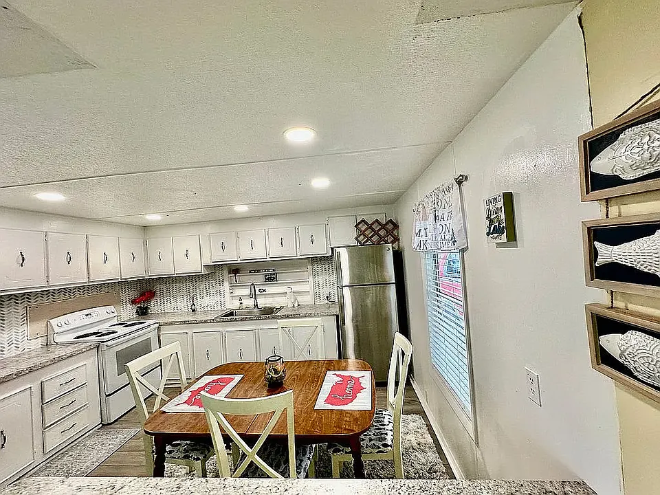 109 Jade Way
