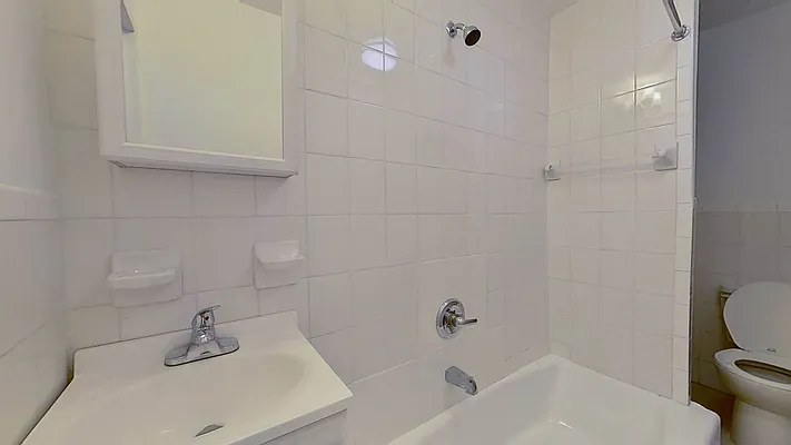 Rented by Compass | media 11