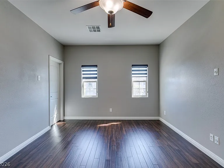 9114 Mastodon Ave — Photo 38