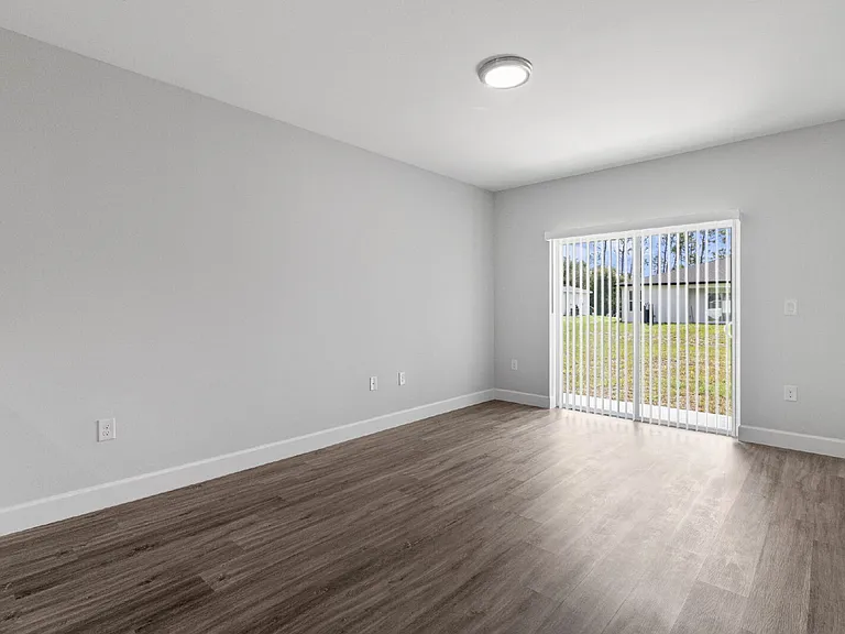 2226 Hilton St — Photo 9