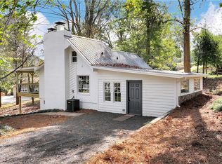 75 Lake Dr, Dawsonville, GA 30534